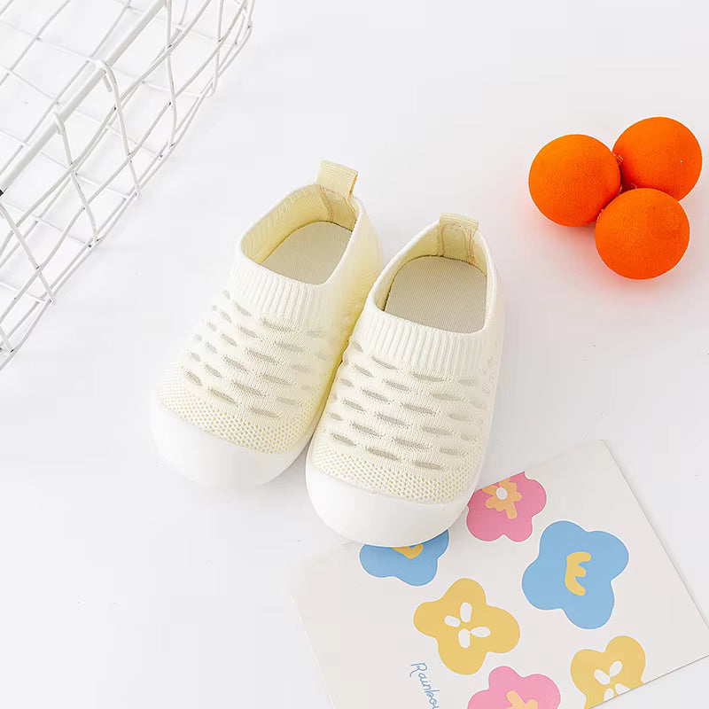Smiley Mesh Socks & Shoe