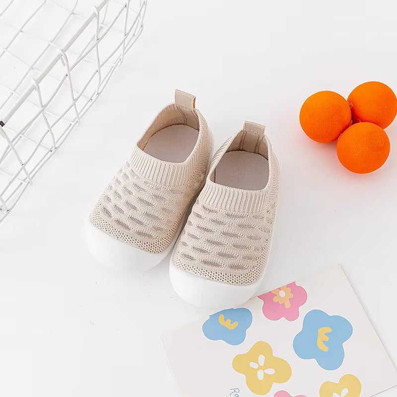 Smiley Mesh Socks & Shoe