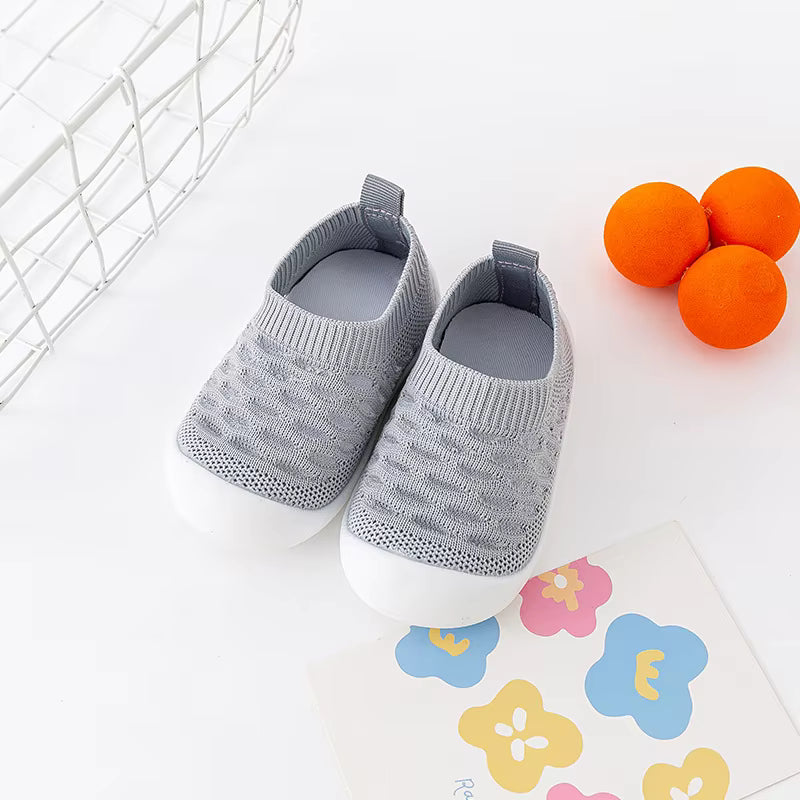 Smiley Mesh Socks & Shoe